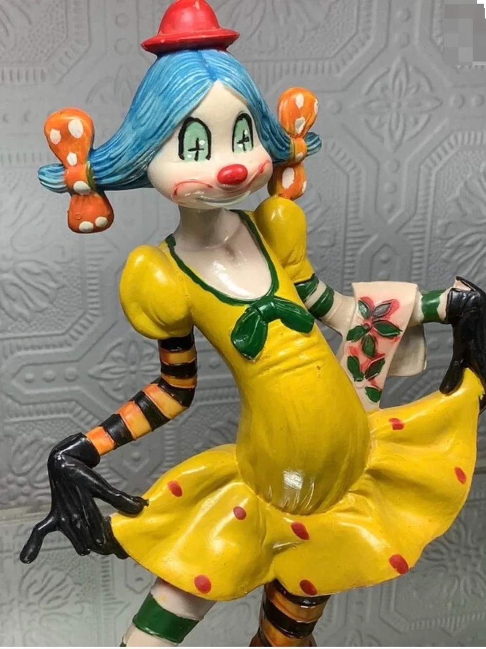 Vintage Fontanini Depose Italy Girl Clown Figurine Decorative Statue Home Accent